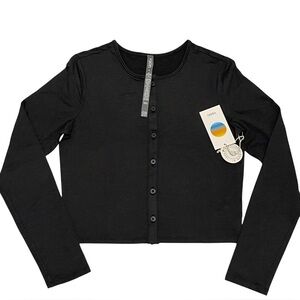 New with tags, Vuori Halo Cardigan 2.0
Black Heather Women’s Small